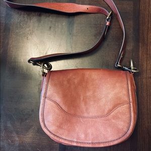 Frye Lucy Crossbody Saddle Bag